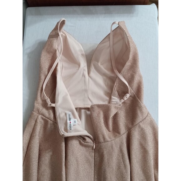 Elegant Rose Gold Women's Dress - Picture 7 of 8